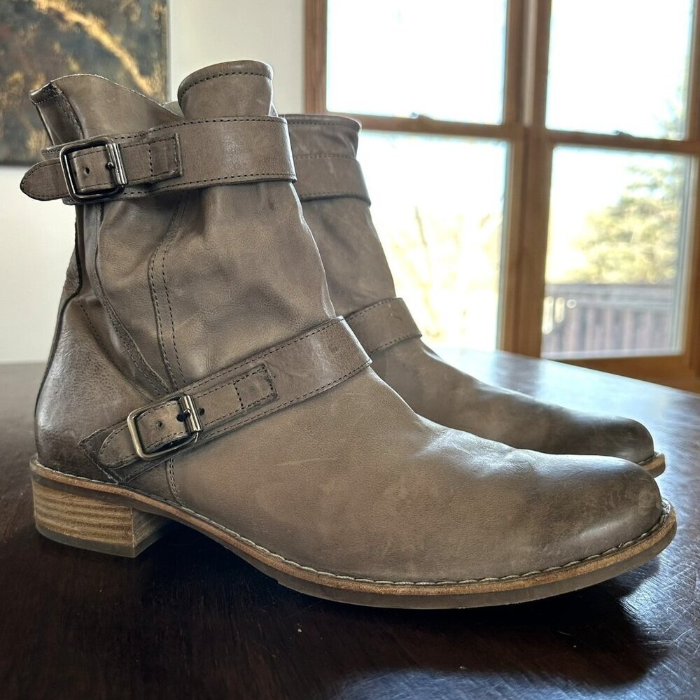 Paul Green Taupe Leather Moto Ankle Boots Buckle Strap Side Zip US 9.5